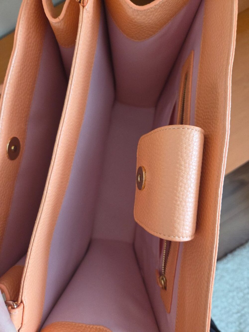 $395 MSRP LUANA Italy Origami Pebble Genuine Leather Coral Tot Purse Bag Preppy - Picture 5 of 13